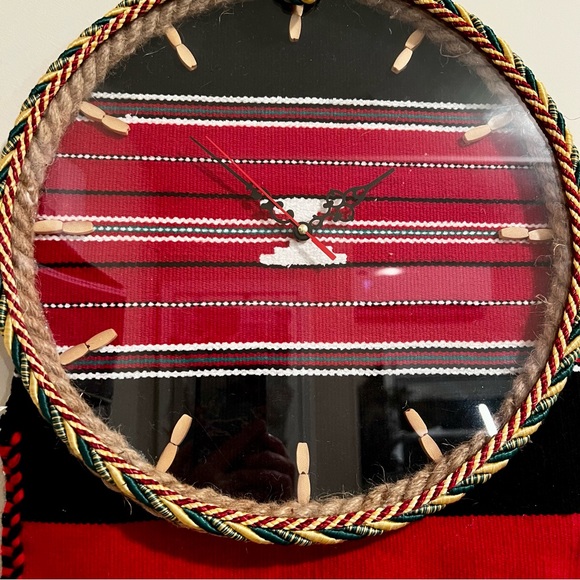 Native American Tribal Blanket Tassel Wall Hanging Clock Southwestern Woven - Picture 3 of 6
